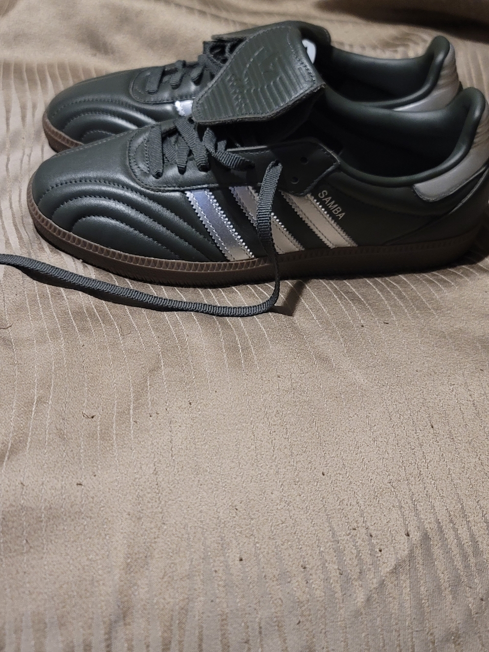 adidas Samba Low Top Sneakers in Dark Green with White Stripes